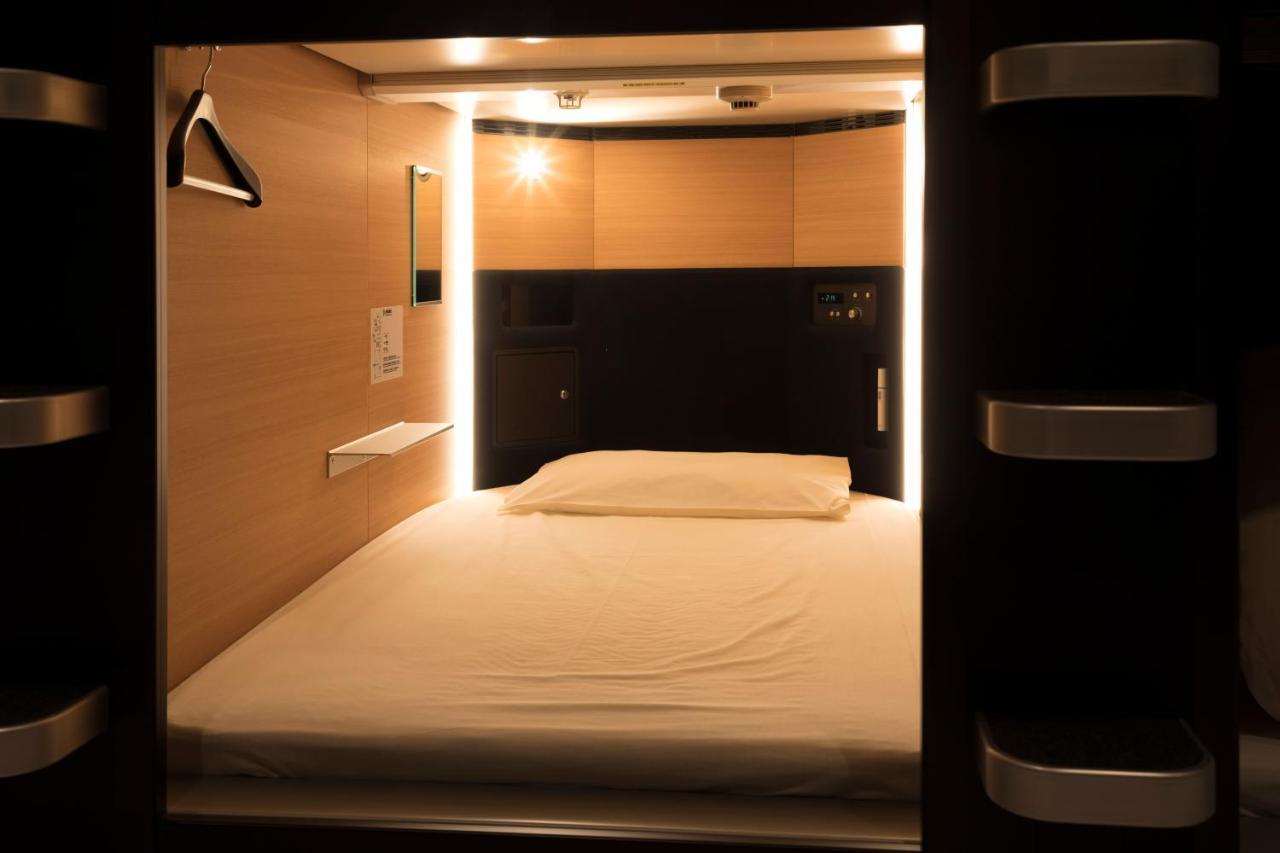 Tube Sq Hotel Tokoname Bagian luar foto