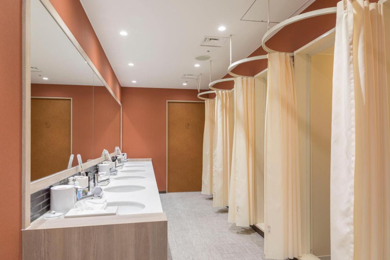 Tube Sq Hotel Tokoname Bagian luar foto